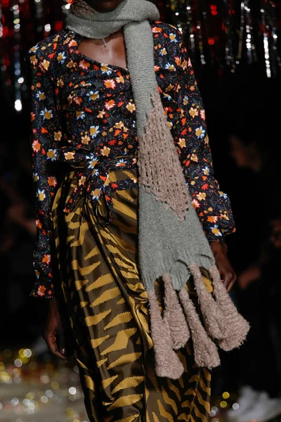 Look 79